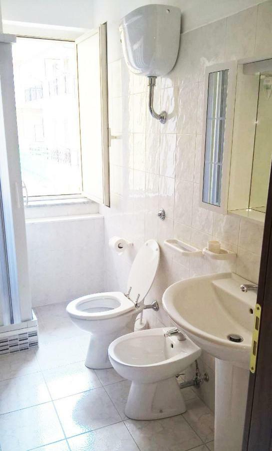 Climatizzato In Centro A 100M Dal Mare Villa Cirò Marina Exterior foto
